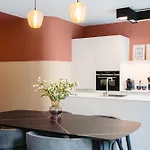 Luxury With 2 Patios By Apartmán Ostende