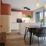 Apartmán Luxury With 2 Patios By