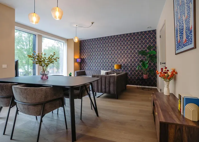 Luxury With 2 Patios By Ostende