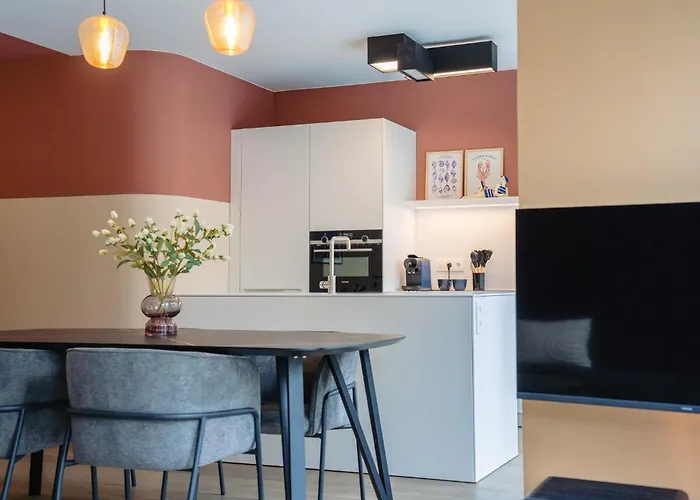 Luxury With 2 Patios By *