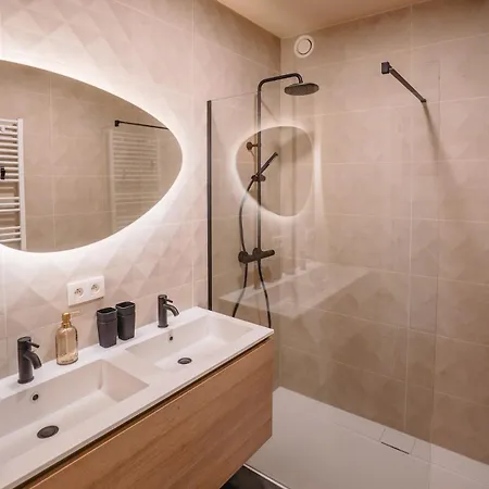 Διαμέρισμα Luxury I Walk To *