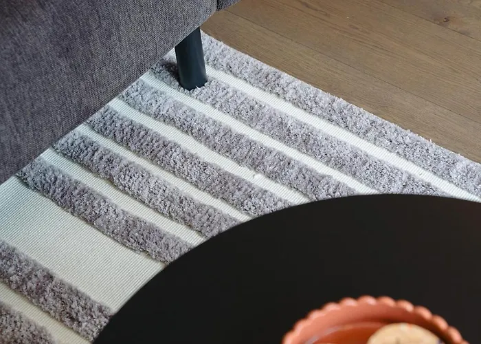 Апартаменты Luxury With 2 Patios By