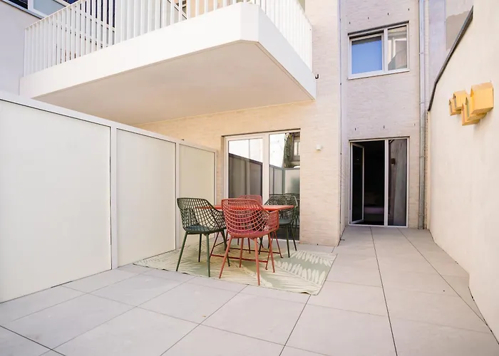 Luxury With 2 Patios By Апартаменты *